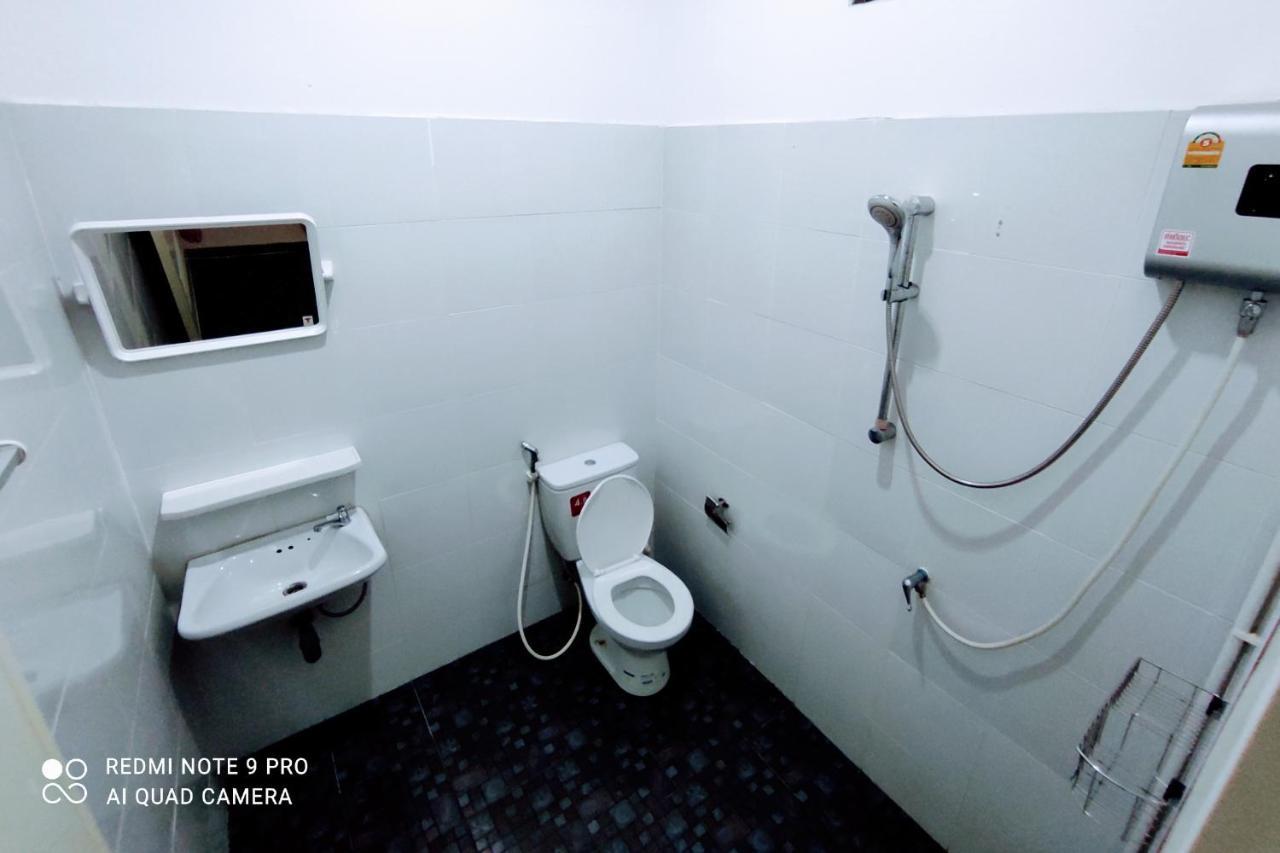 Daisy'S 2 Bedroom Family Home For Up To 5 Guests With Garden & Bbq Koh Samet Екстериор снимка