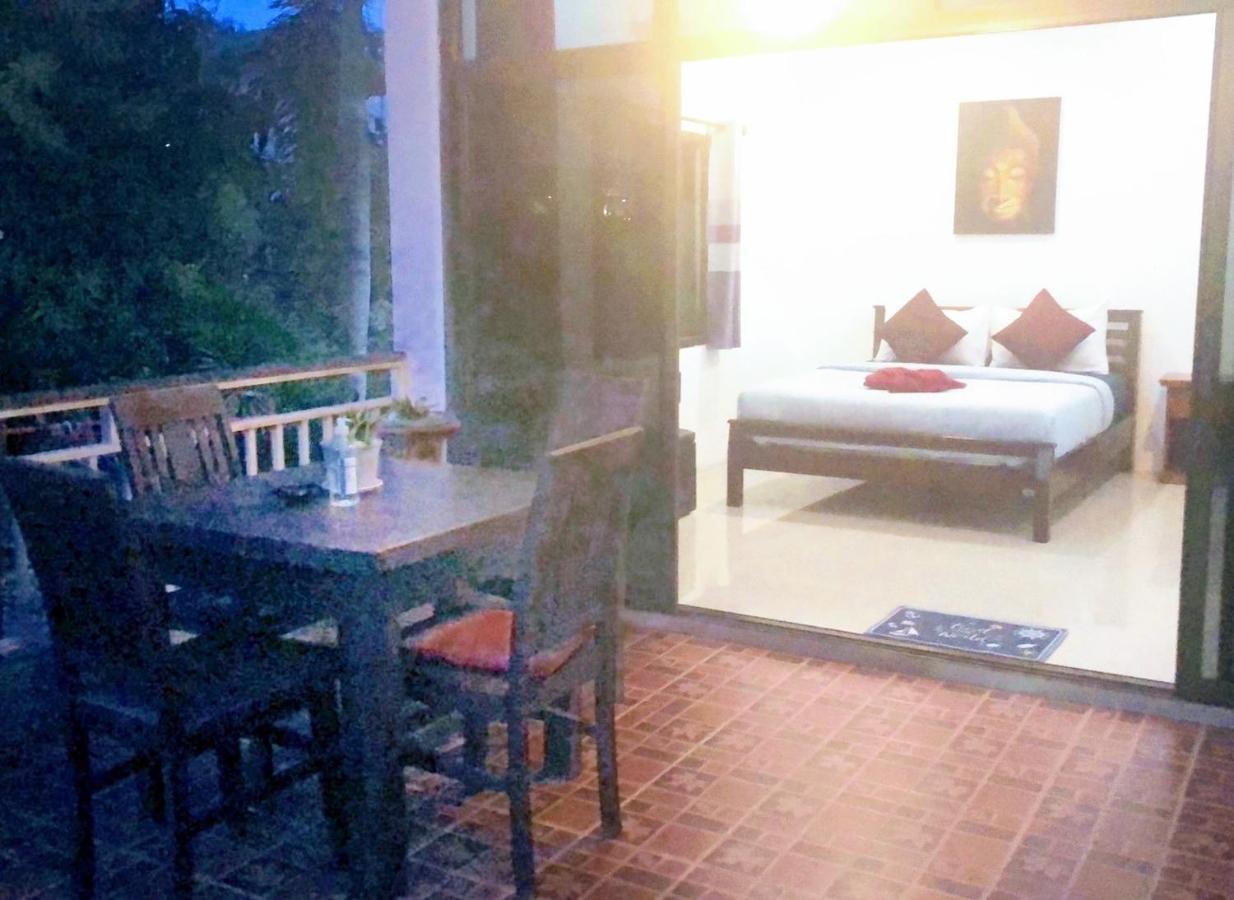 Daisy'S 2 Bedroom Family Home For Up To 5 Guests With Garden & Bbq Koh Samet Екстериор снимка