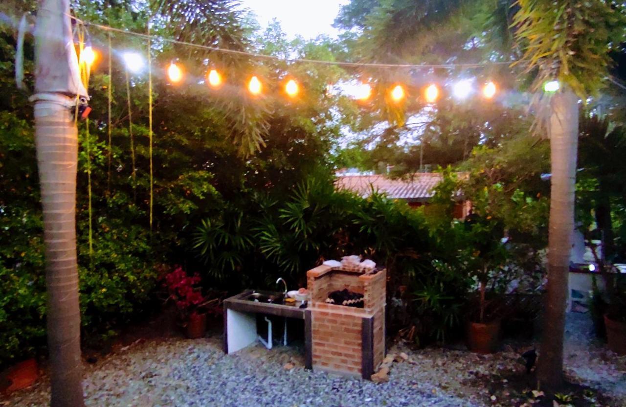 Daisy'S 2 Bedroom Family Home For Up To 5 Guests With Garden & Bbq Koh Samet Екстериор снимка