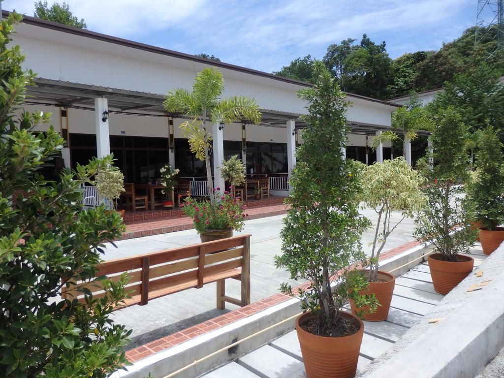 Daisy'S 2 Bedroom Family Home For Up To 5 Guests With Garden & Bbq Koh Samet Стая снимка